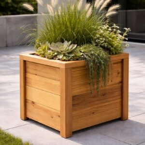 cedar planter 13